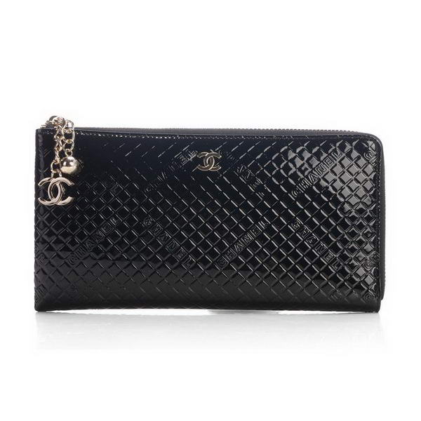 Replica Chanel A40319 Black Patent Leather Zippy Wallet